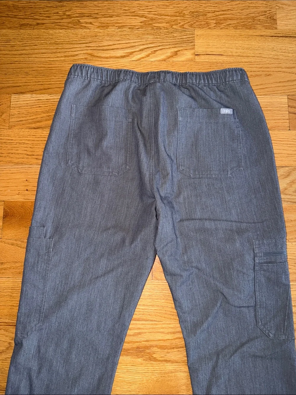 (Pisco) Basic Scrub Pants Size M